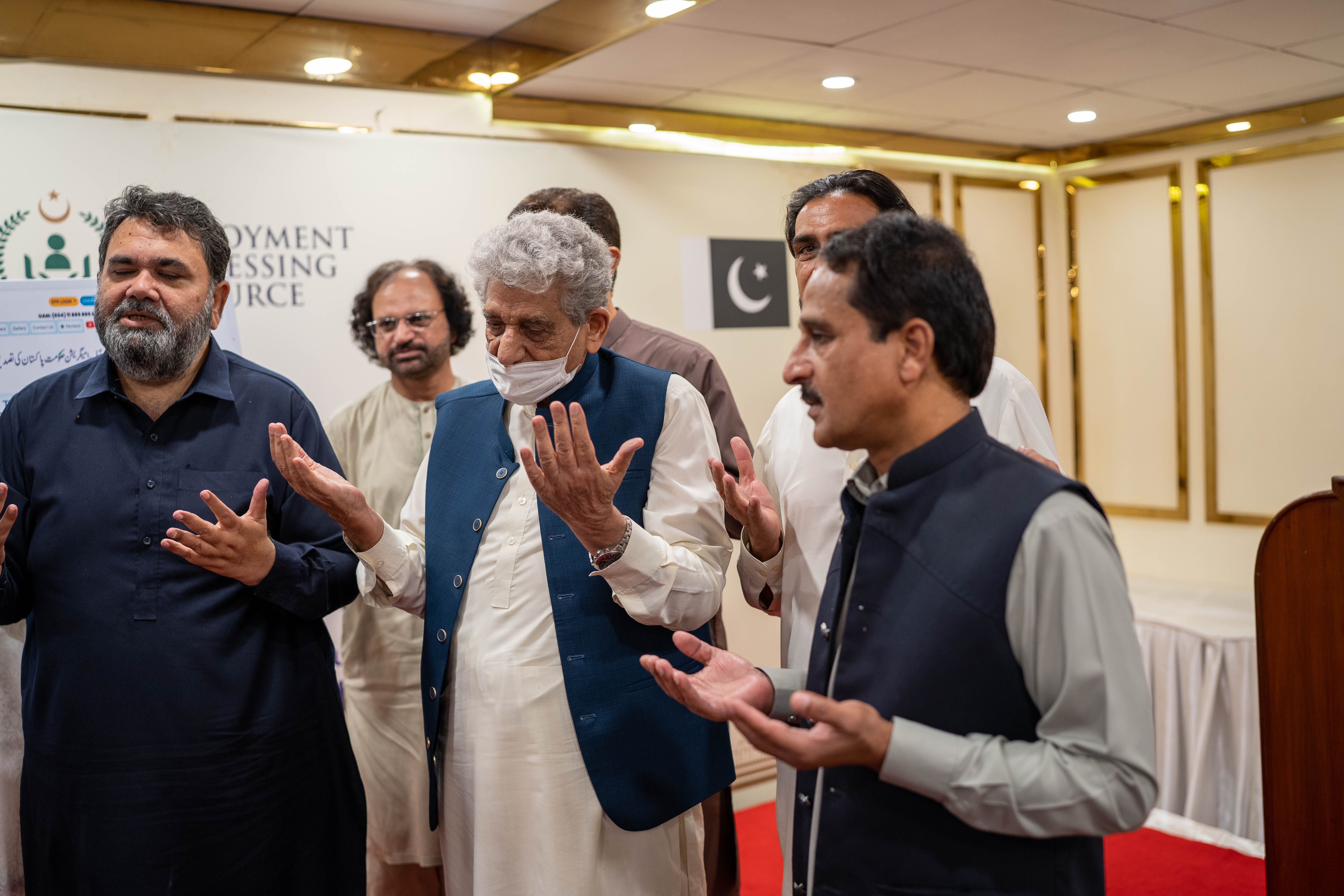 EPR News Gallery | Honorable Rana Mahmood-Ul-Hassan (Senator / Member Standing Committee Overseas) Inaugurating EPR Overseas Jobs Facilitation Portal 